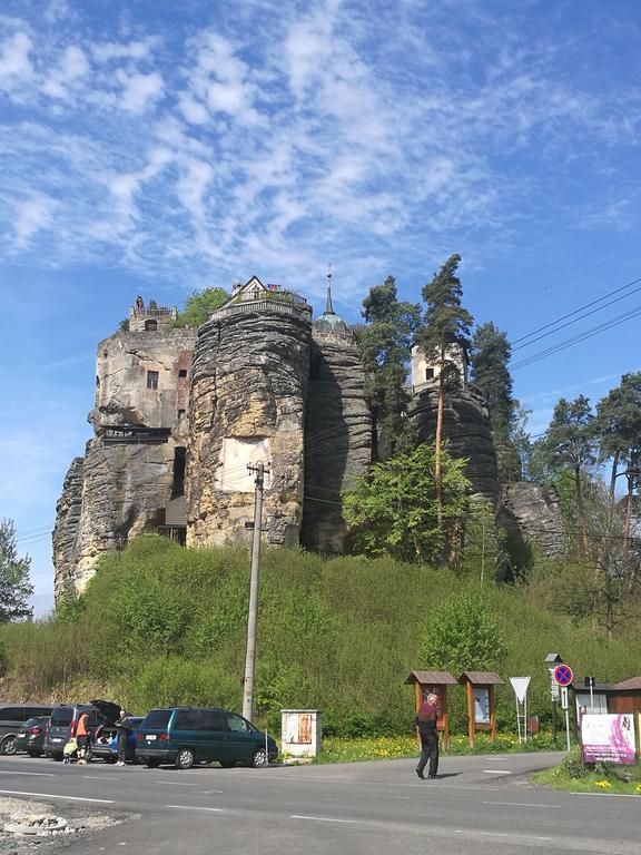 Pension Druhy Domov Novy Bor Luaran gambar
